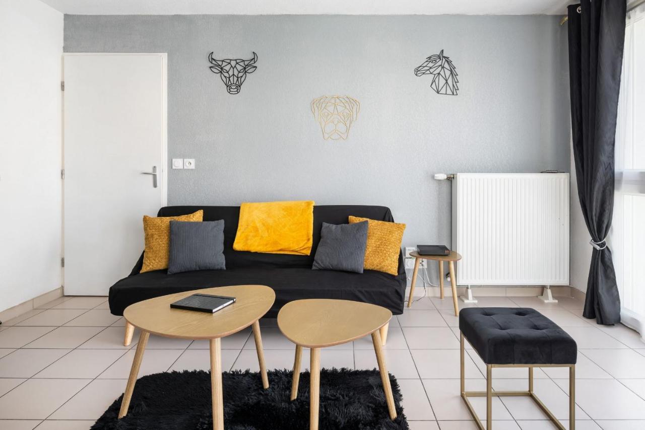 Pure Gold - Casa Vostra - Caution 800 Eur & Id Requises - Annemasse Proche Chateau Rouge Buitenkant foto